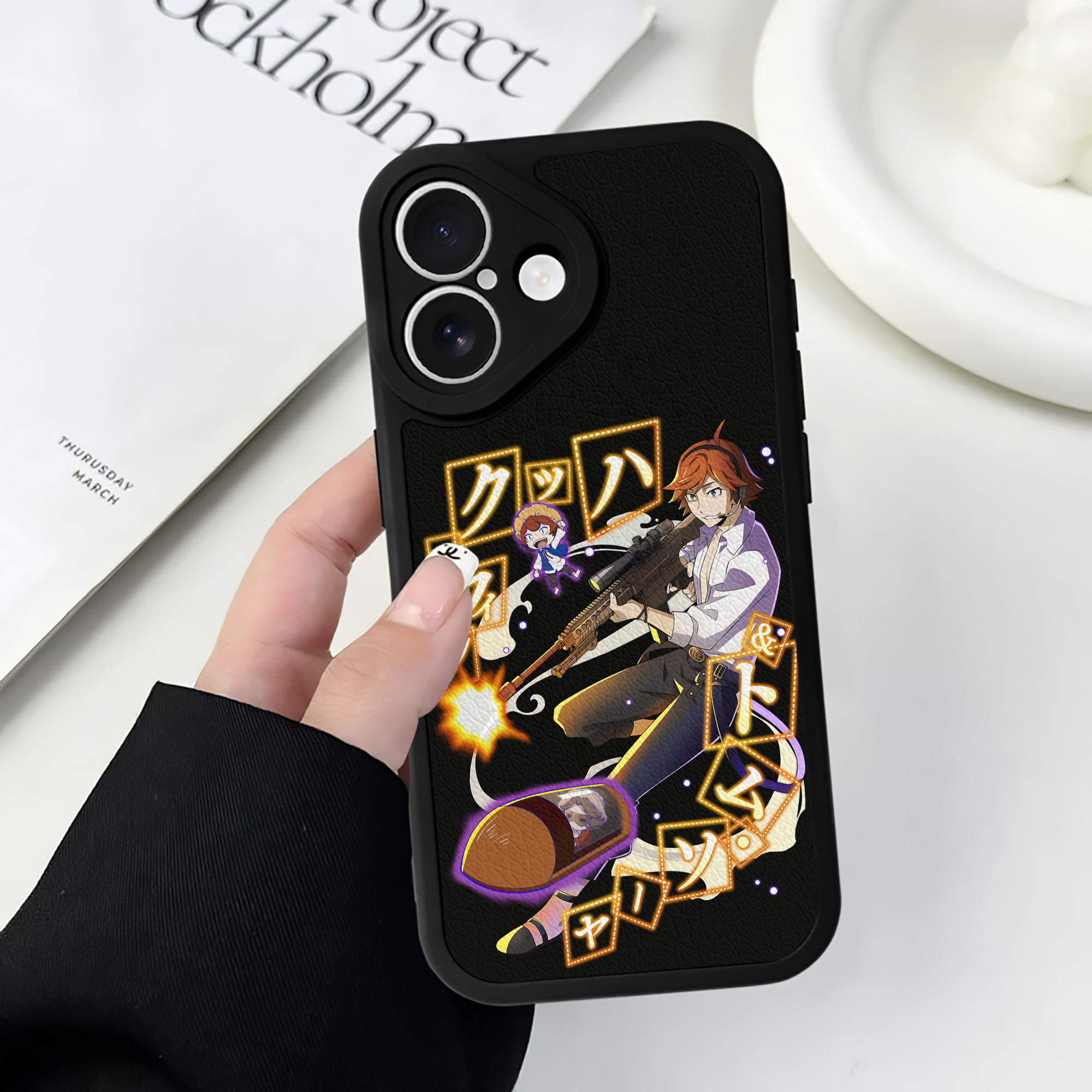 （画像用） 文豪ストレイドッグス Bungo Stray Dogs 【iPhone 16シリーズ対応】シリコンスマホケース（レザー調） 材質：シリコン